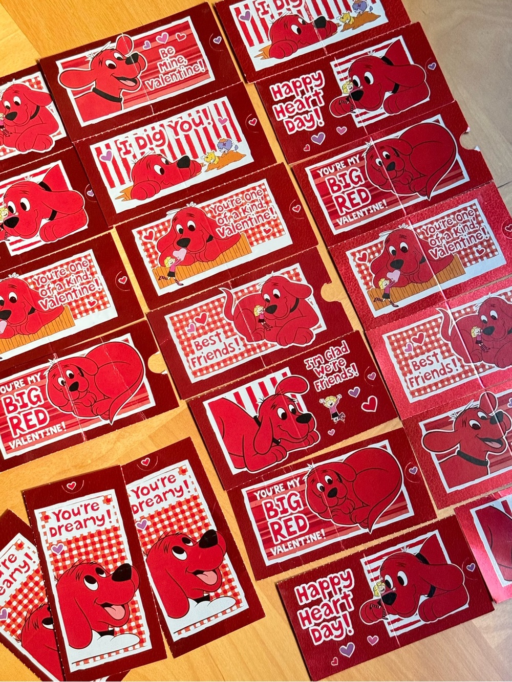 Unused Set of 21 Vintage c2003 Clifford The Big Red Dog Valentine's Day Cards